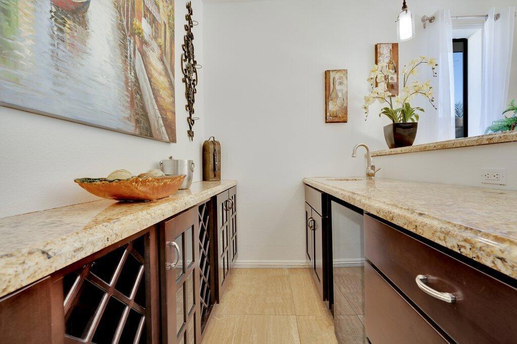 MLS #219132016DA image #32