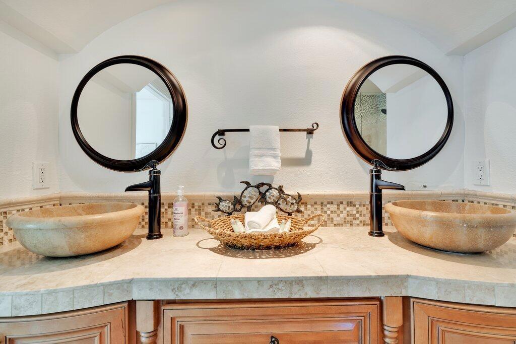 MLS #219132016DA image #42