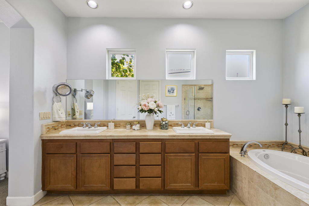 MLS #219132029DA image #18