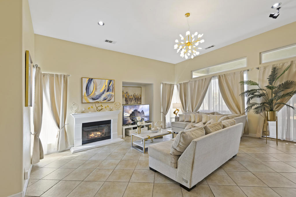 MLS #219132029DA image #5