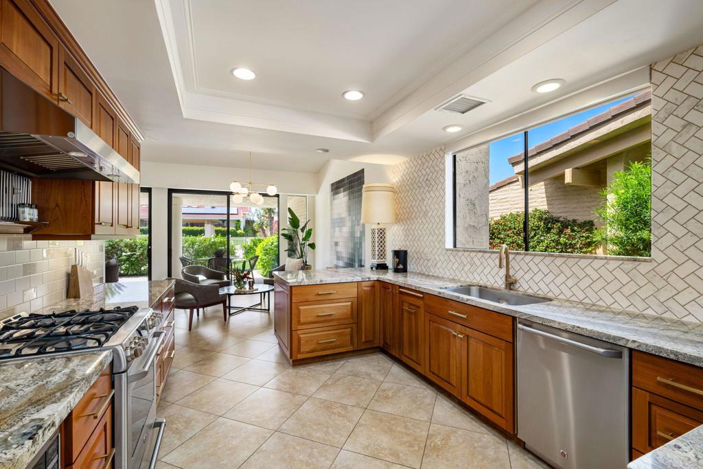 MLS #219132077DA image #11