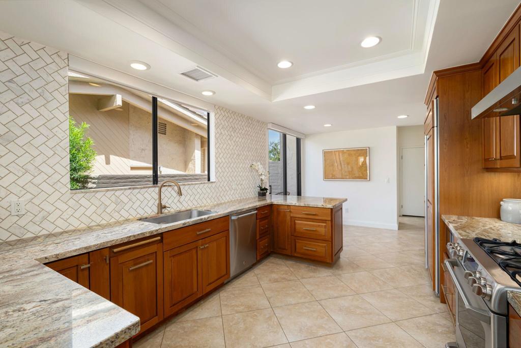 MLS #219132077DA image #15