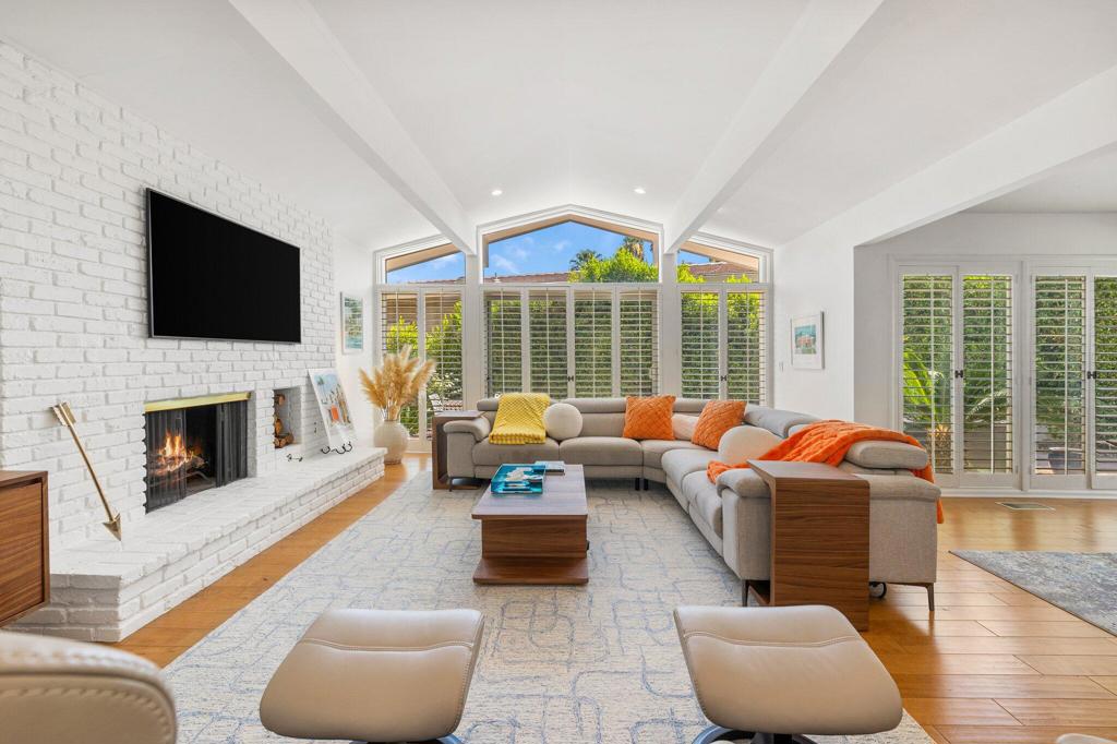 MLS #219132081DA image #17