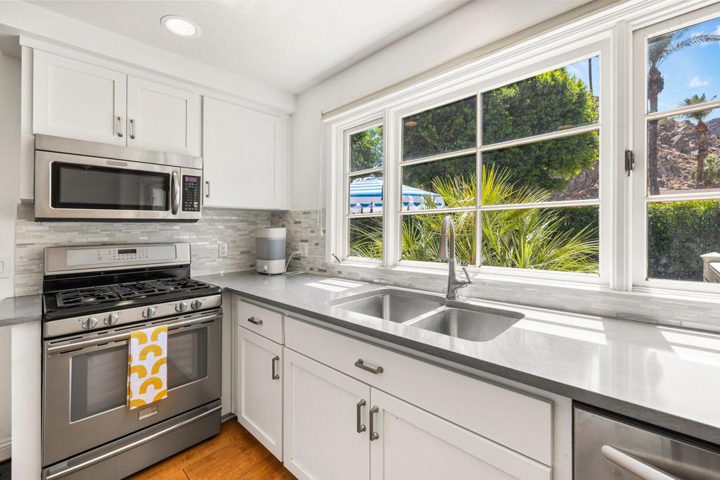 MLS #219132081DA image #27