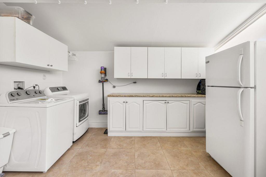 MLS #219132081DA image #32