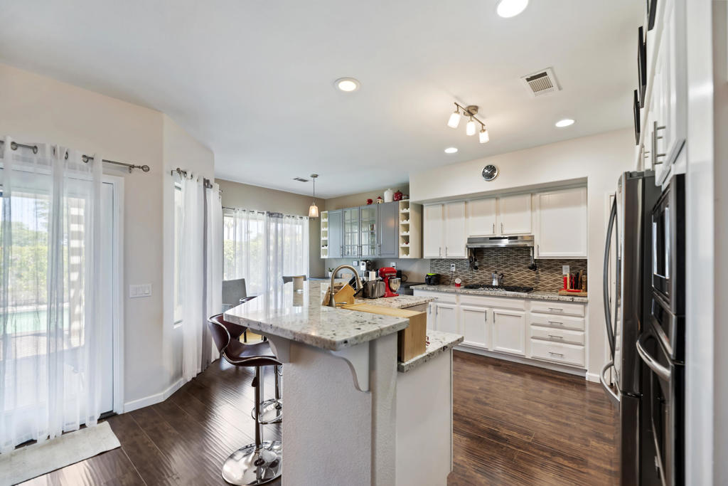 MLS #219132107DA image #11