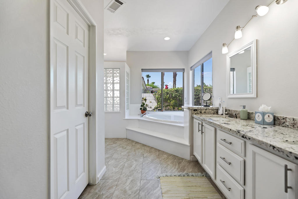 MLS #219132107DA image #14