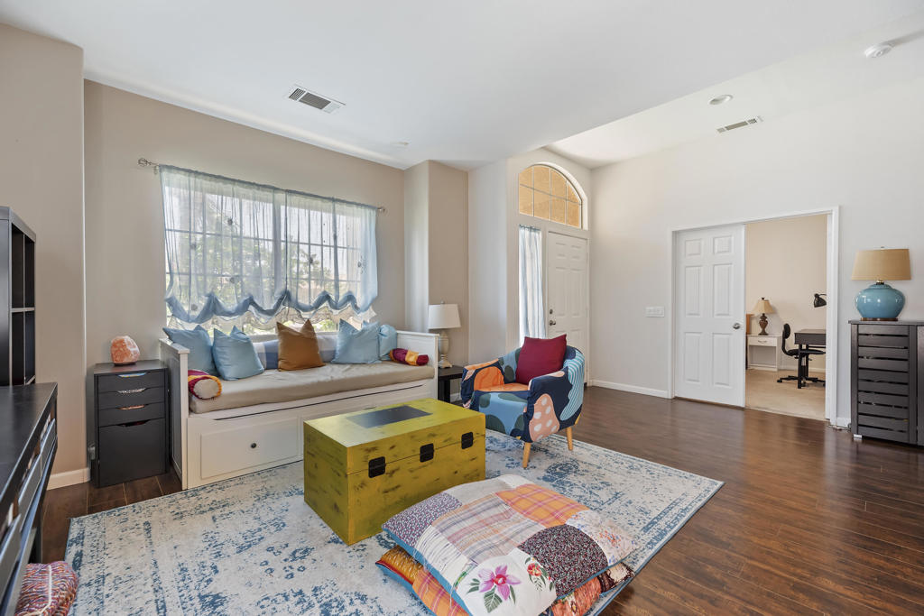 MLS #219132107DA image #5