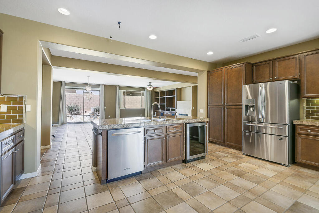 MLS #219132186DA image #18