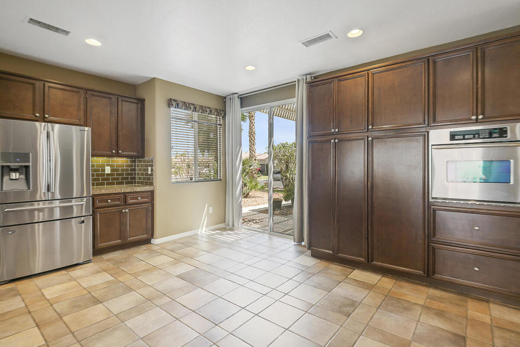 MLS #219132186DA image #20