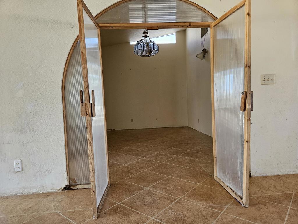 MLS #219132218PS image #4