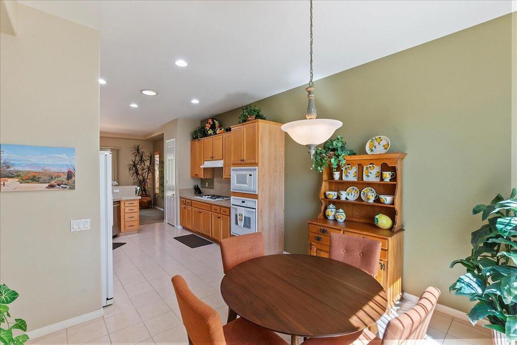 MLS #219132227DA image #12