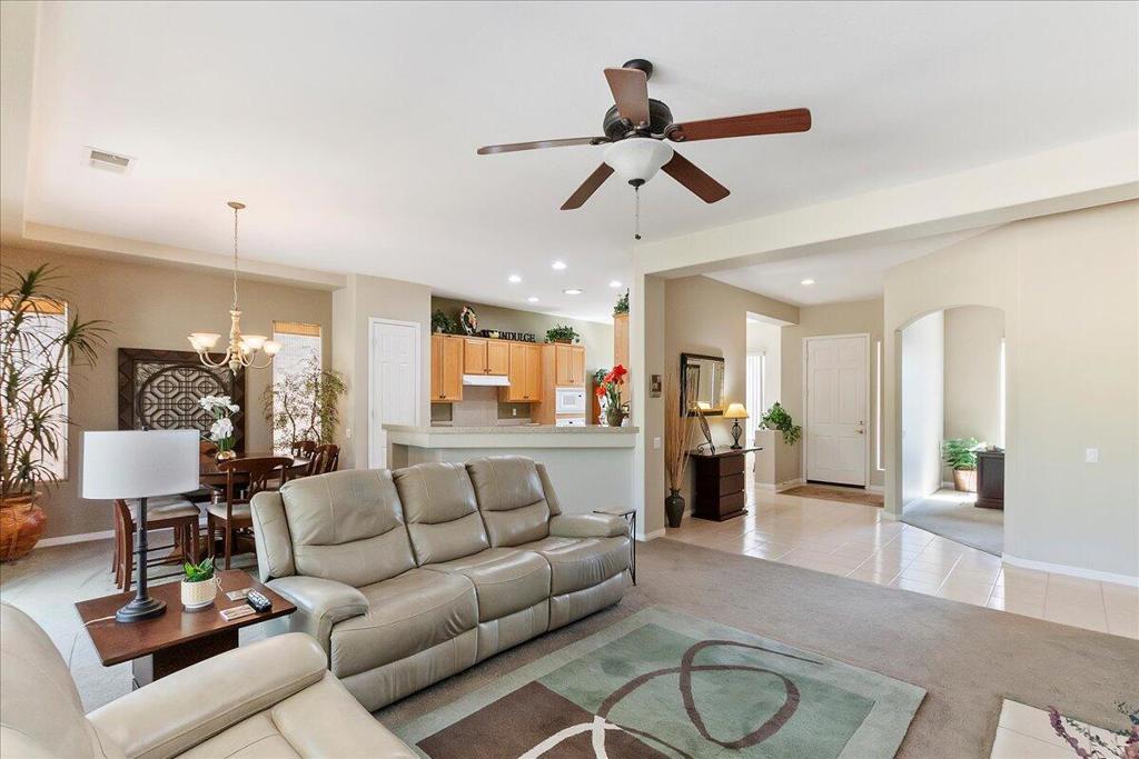 MLS #219132227DA image #5