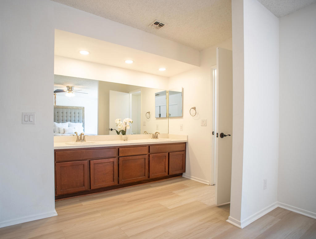 MLS #219132232DA image #24