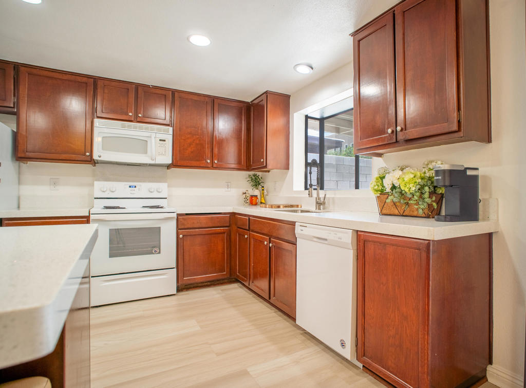 MLS #219132232DA image #9