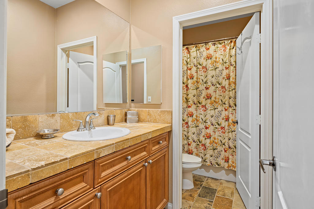 MLS #219132238DA image #10