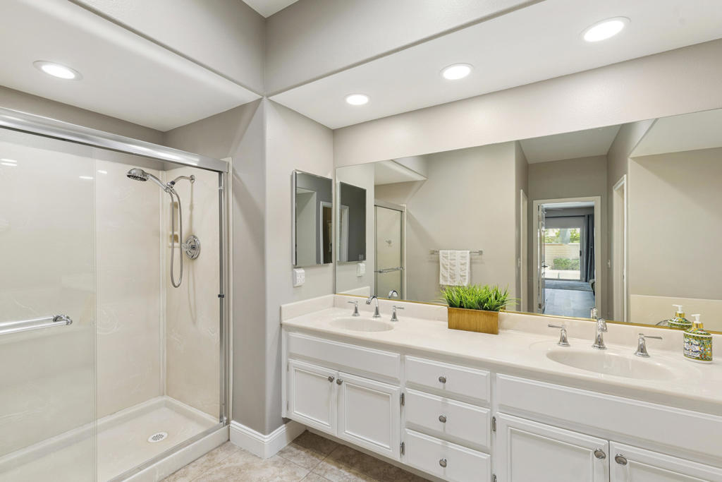 MLS #219132259DA image #24