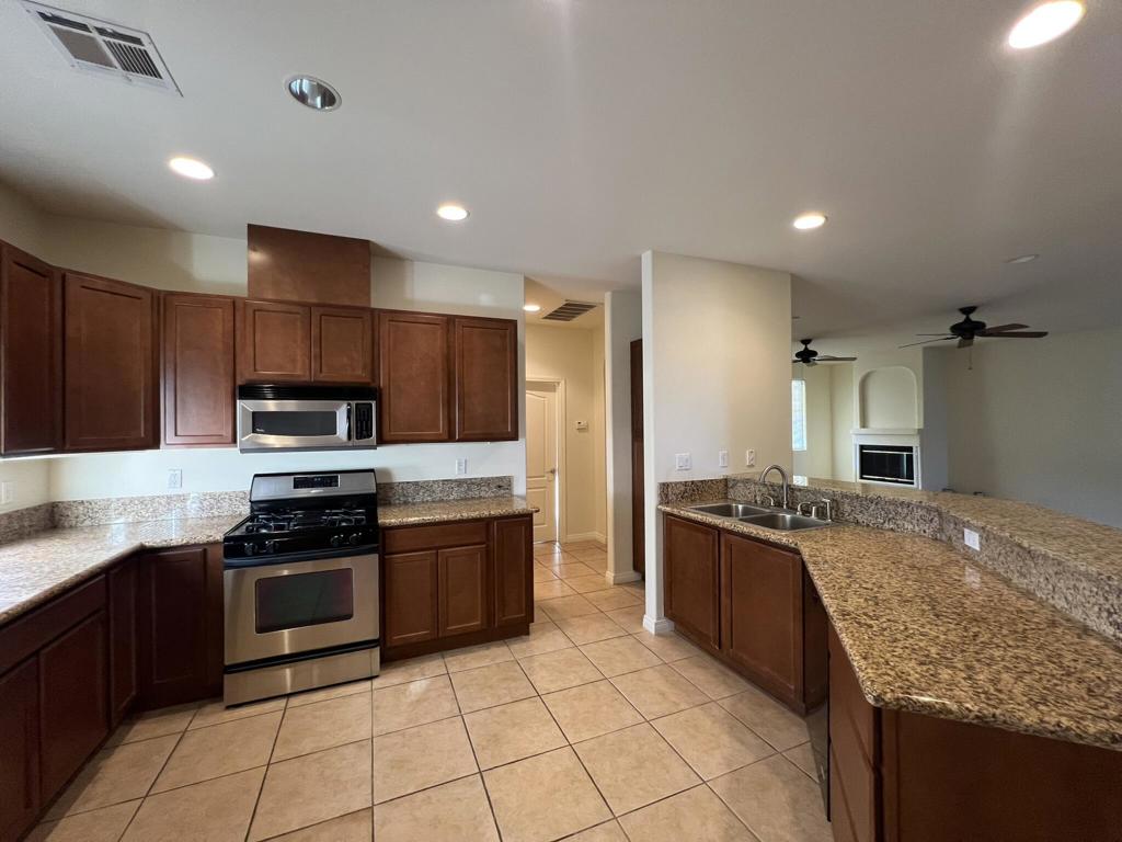 MLS #219132286DA image #17