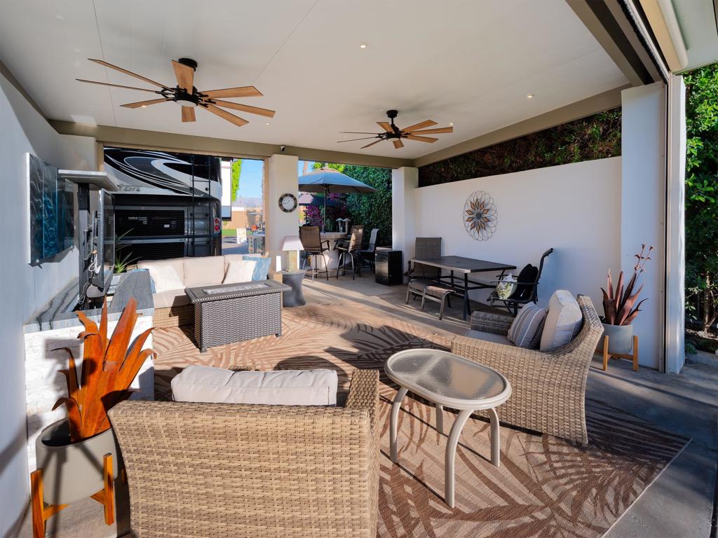 MLS #219132301DA image #4