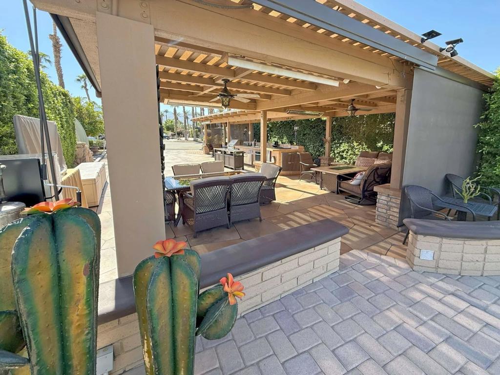 MLS #219132313DA image #0