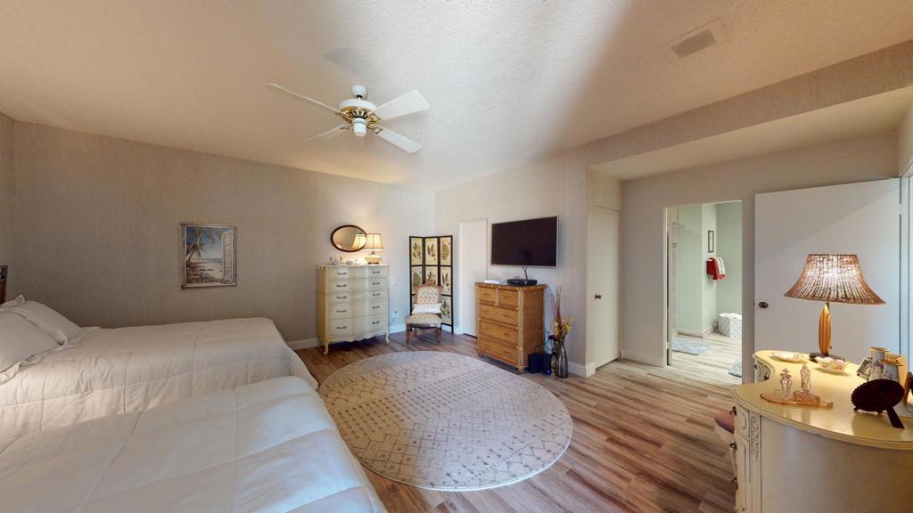 MLS #219132386DA image #6