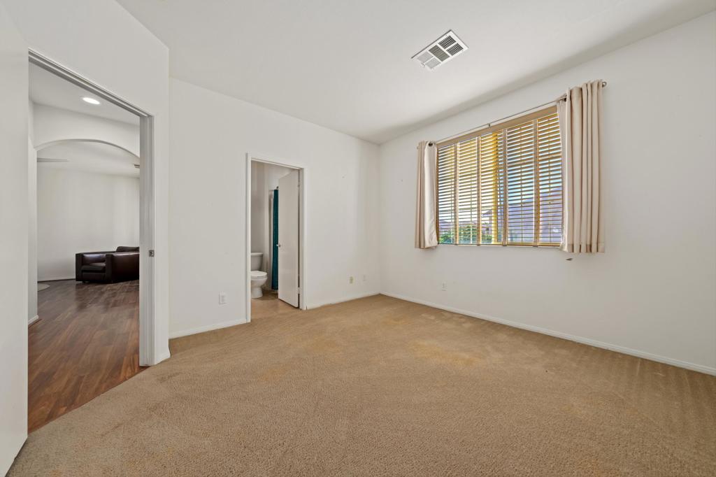 MLS #219132408DA image #12