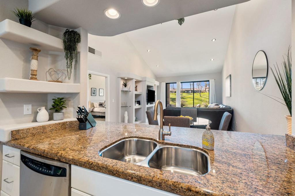 MLS #219132412DA image #17