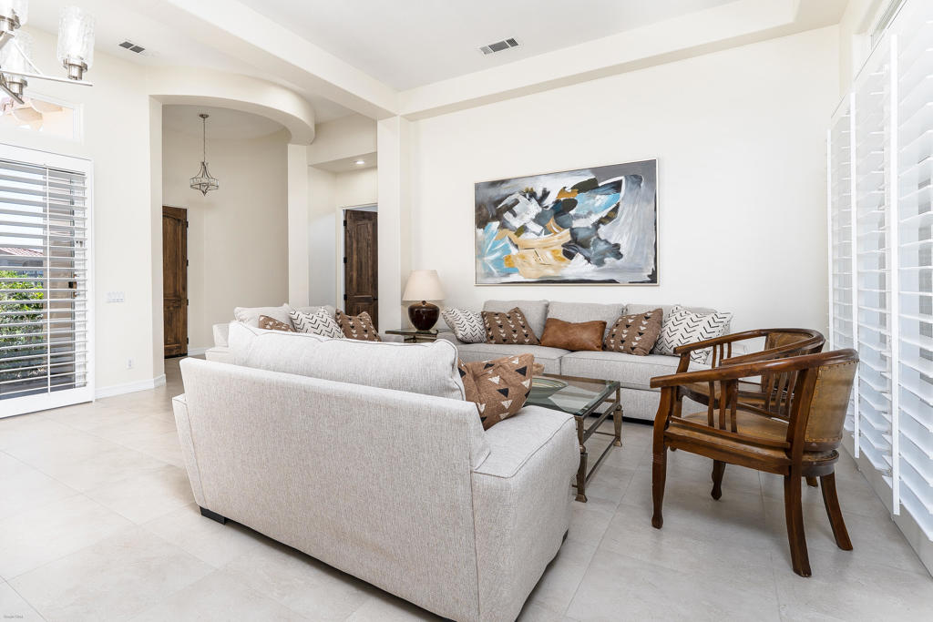 MLS #219132436DA image #7