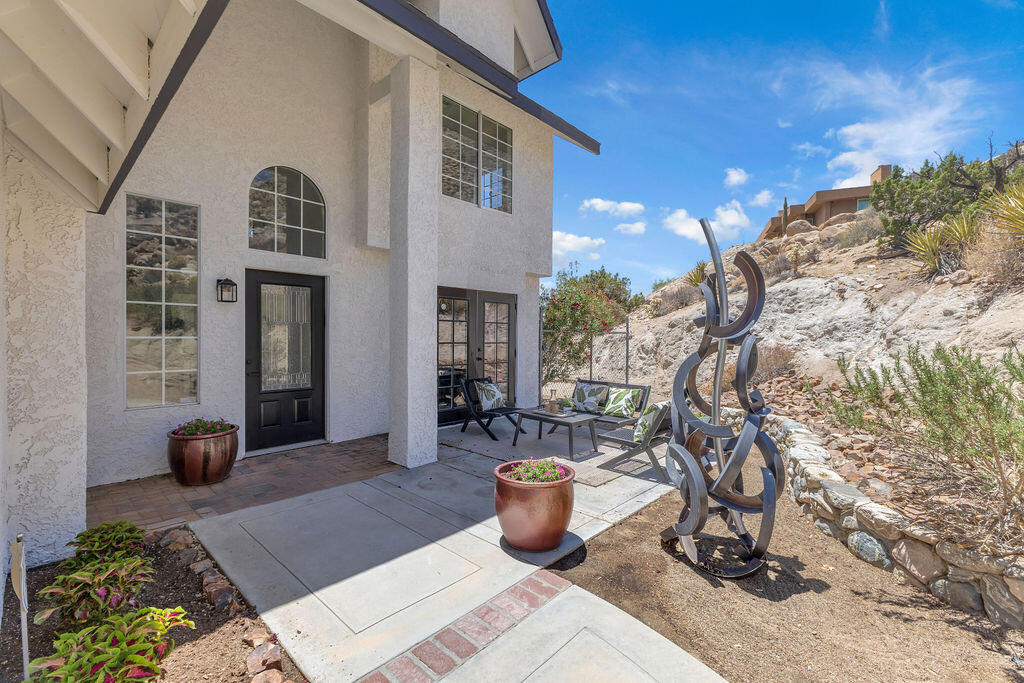 MLS #219132437DA image #2