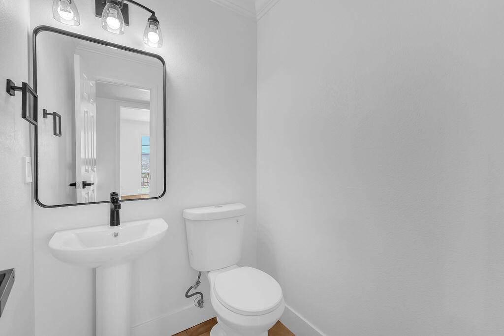 MLS #219132437DA image #32