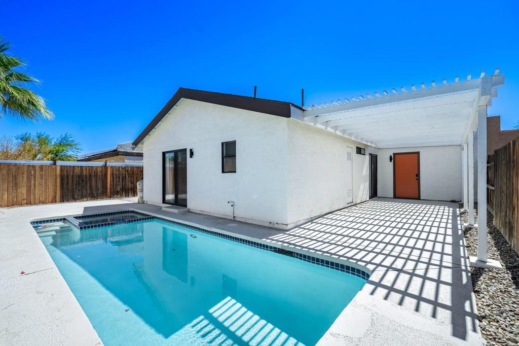 MLS #219132465PS image #0