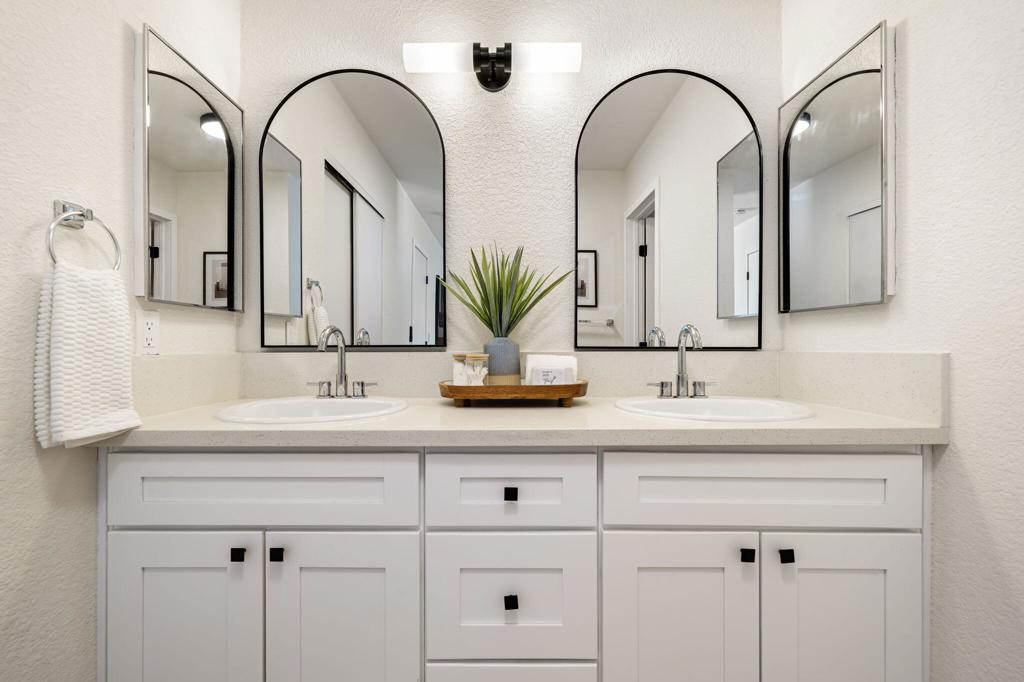 MLS #219132465PS image #16