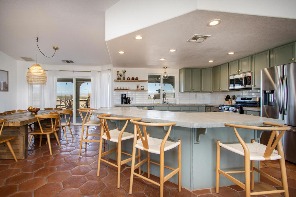 MLS #219132521PS image #10