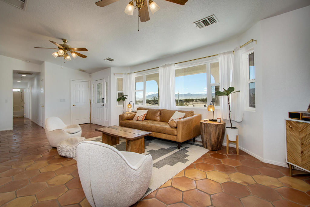 MLS #219132521PS image #6