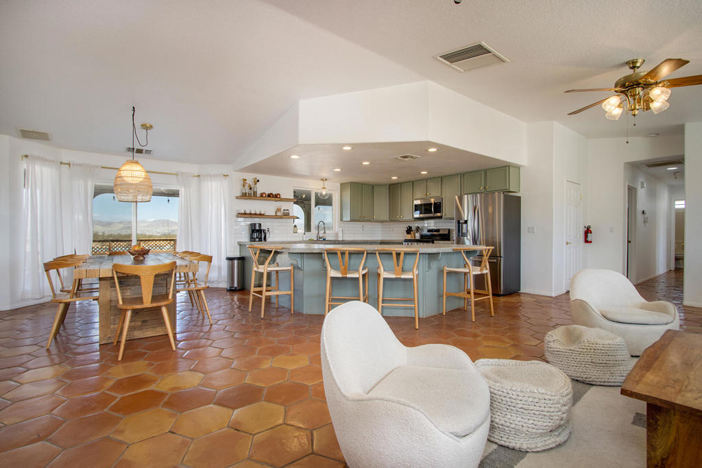 MLS #219132521PS image #7