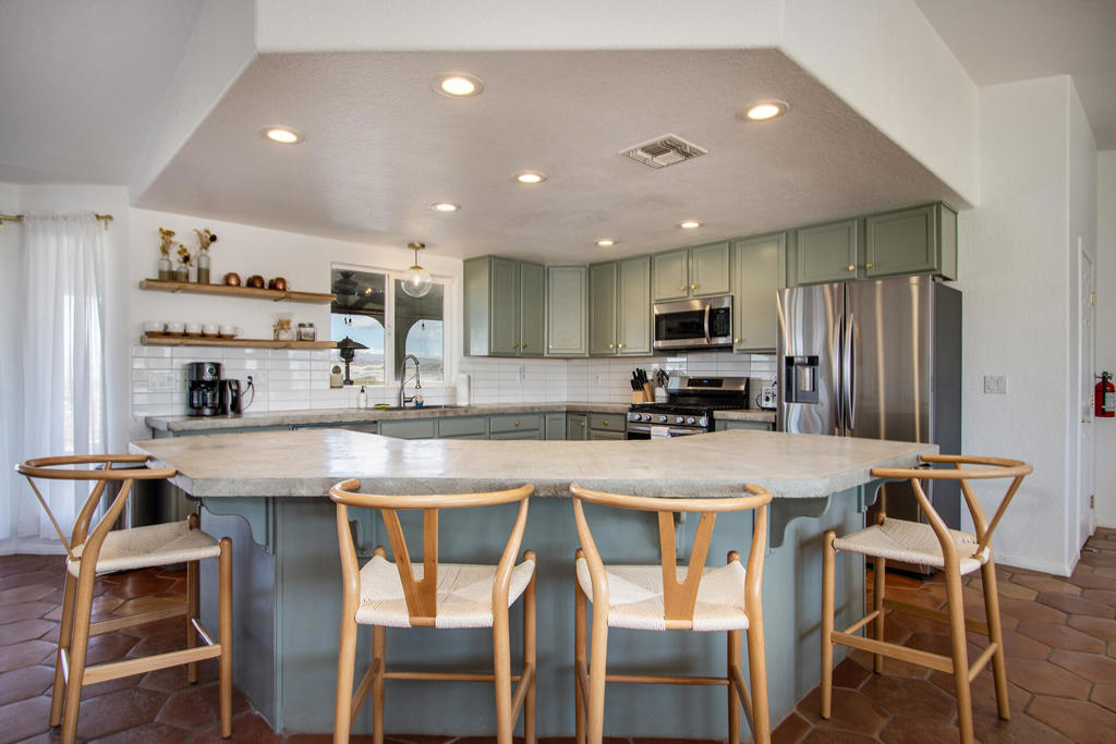 MLS #219132521PS image #9