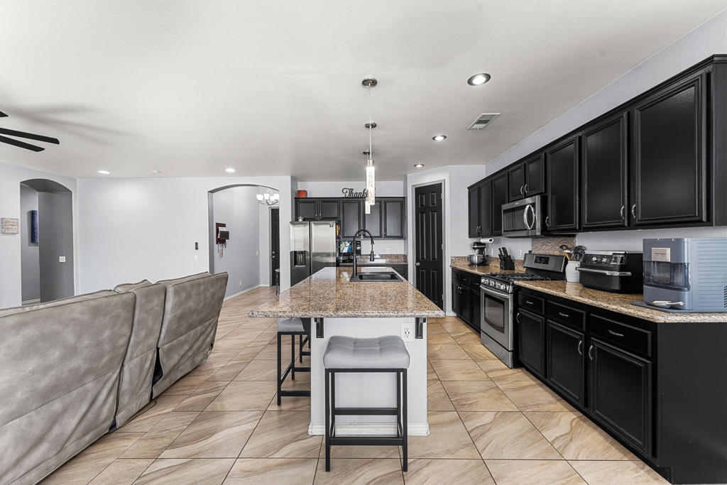 MLS #219132557DA image #14