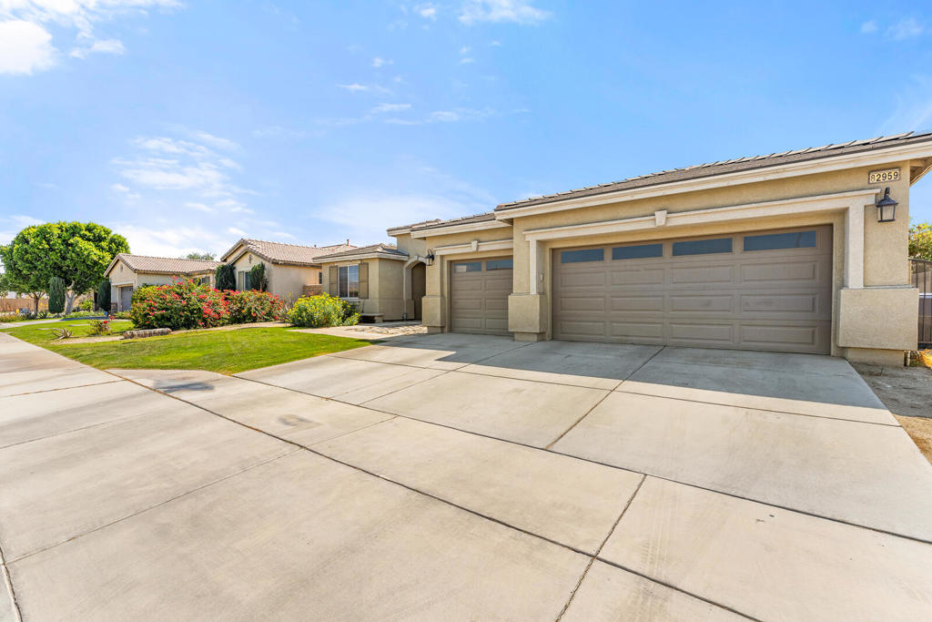 MLS #219132557DA image #32