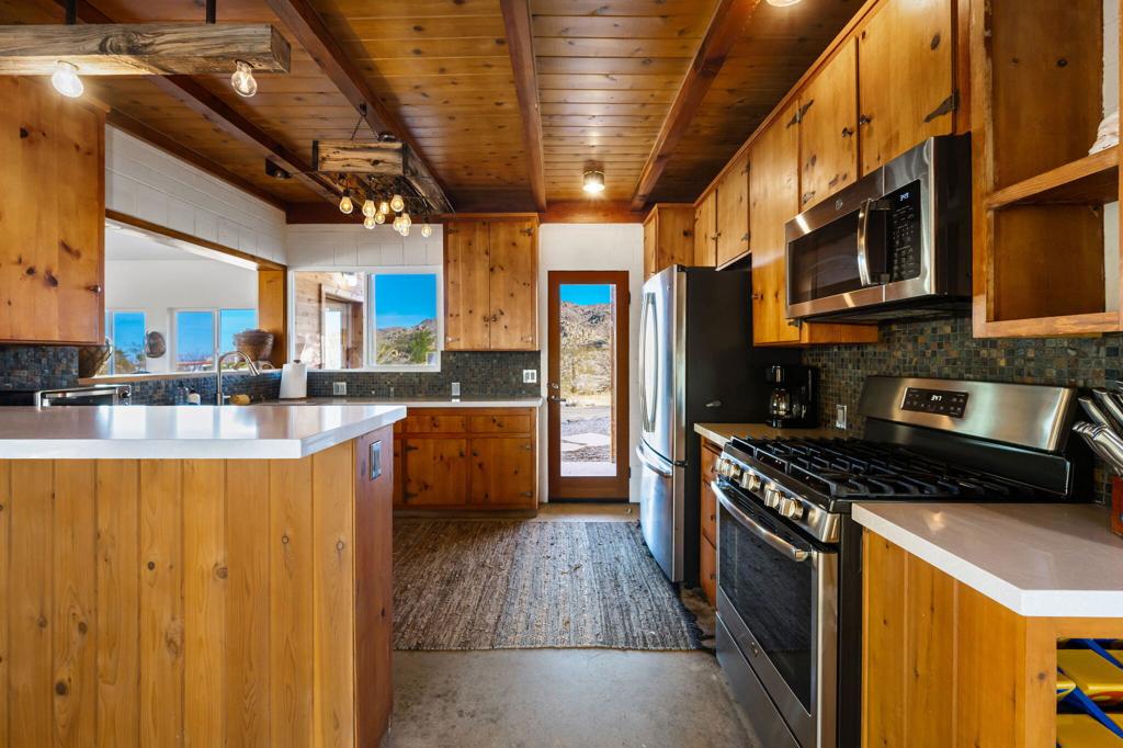 MLS #219132582DA image #14