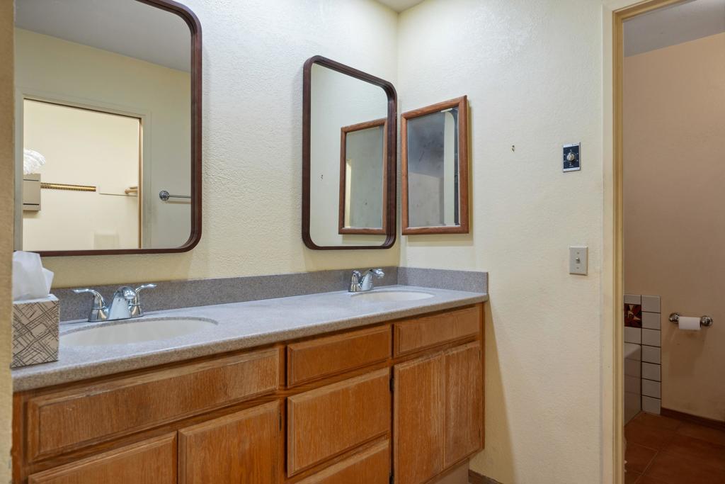 MLS #219132589DA image #14