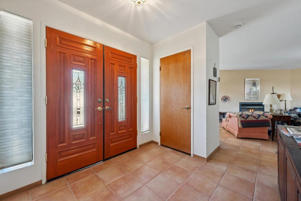 MLS #219132589DA image #4