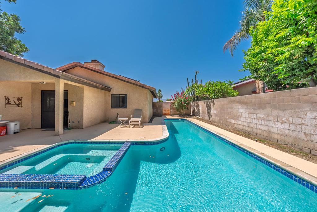 MLS #219132589DA image #5