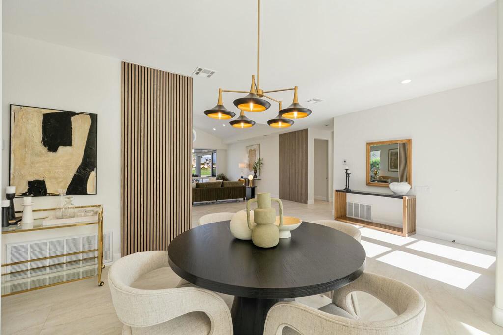 MLS #219132624DA image #16