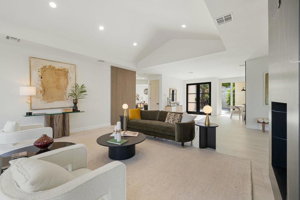 MLS #219132624DA image #4