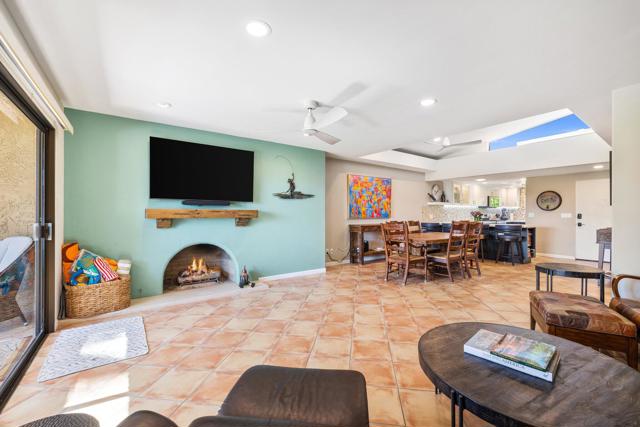 MLS #219132633DA image #1