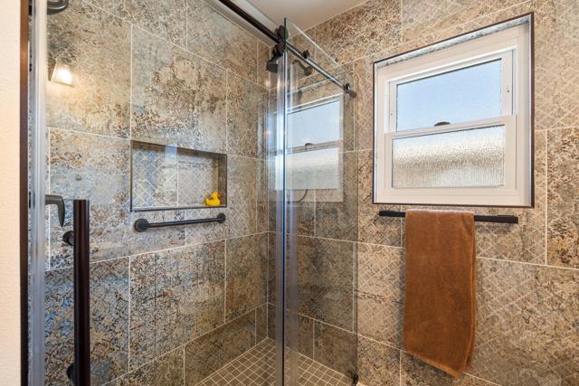 MLS #219132633DA image #15