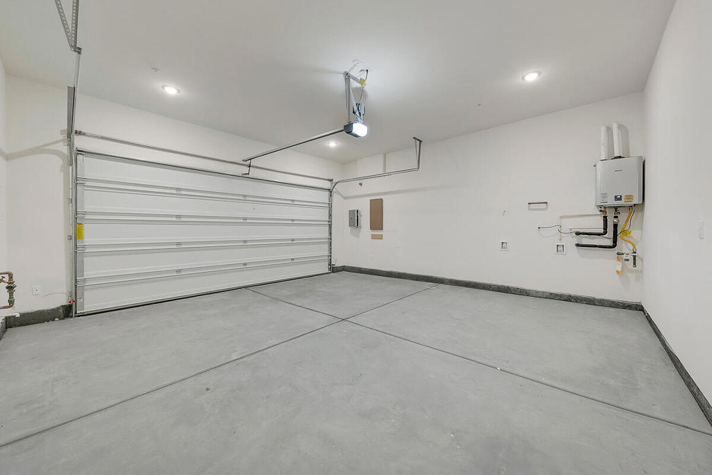 MLS #219132652DA image #12