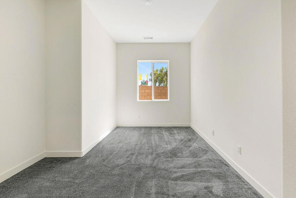 MLS #219132652DA image #7