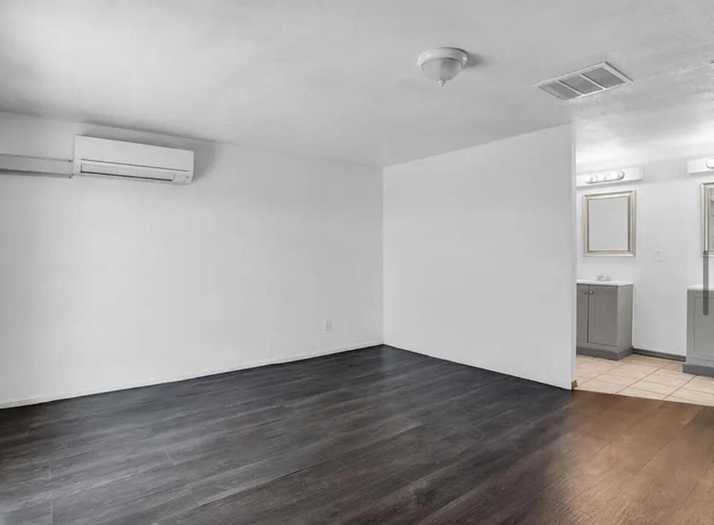 MLS #219132656DA image #6