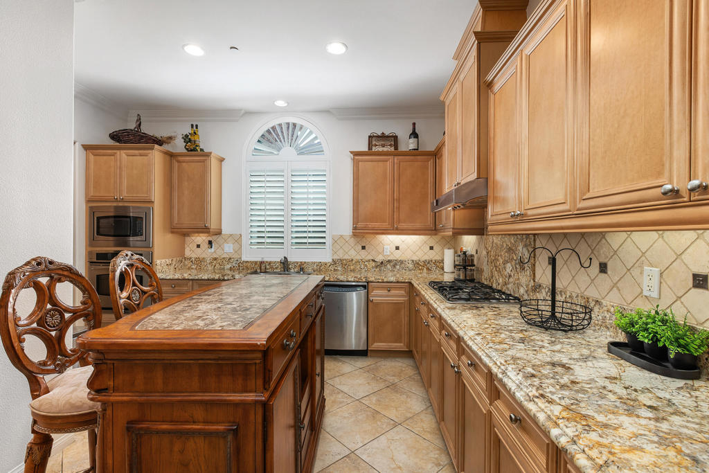 MLS #219132673DA image #24